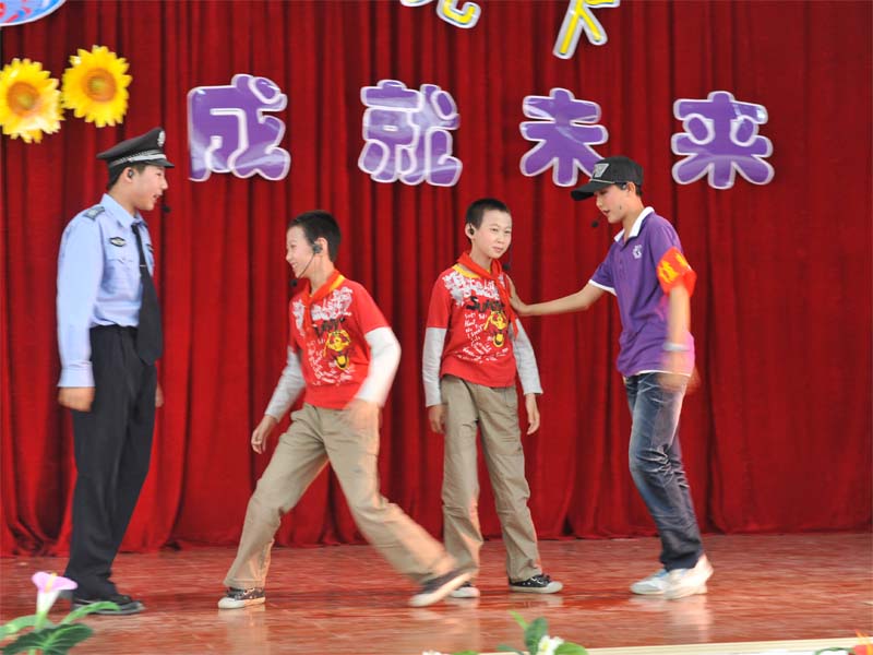 新聞名稱：六一活動剪影(yǐng)（七）
添加日期：2011-06-02 22:48:36
浏覽次數(shù)：5947