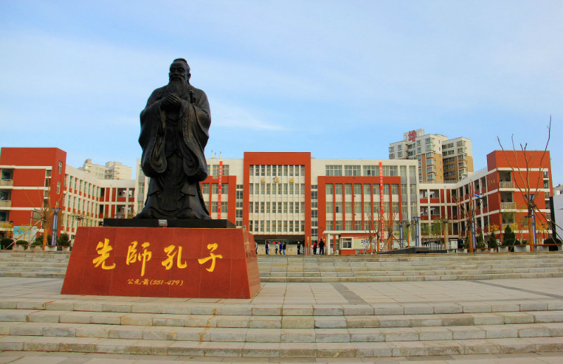 新聞名稱：最美校園--甯夏中衛中學（喬梅攝影(yǐng)）
添加日期：2015-05-13 17:42:48
浏覽次數(shù)：4089