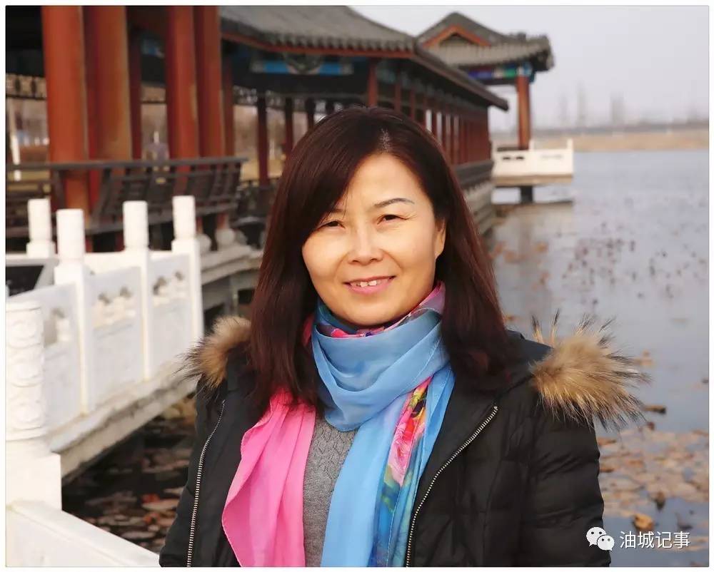 新聞名稱：張曉花(huā)獲部級優課
添加日期：2016-12-19 21:14:52
浏覽次數(shù)：7852