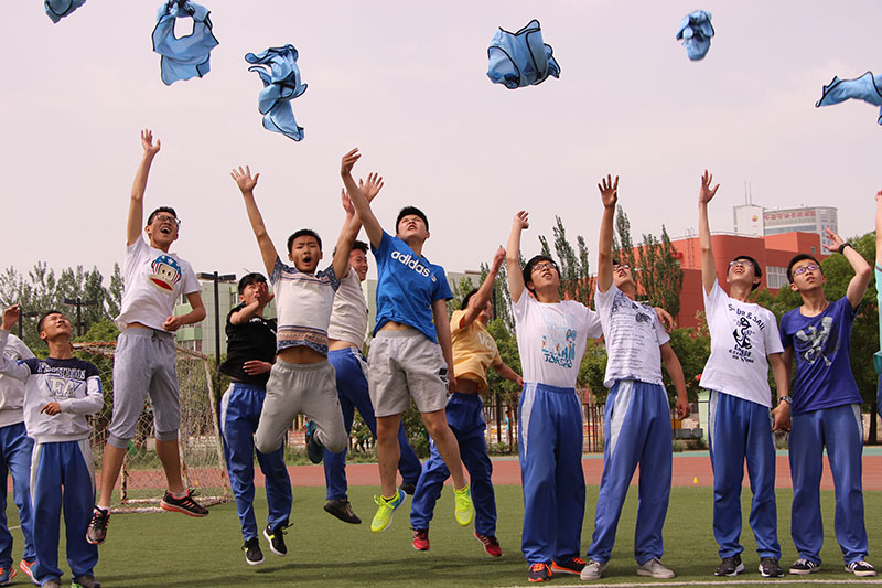 新聞名稱：中考長跑測試成績優異
添加日期：2016-05-16 17:22:08
浏覽次數(shù)：4604