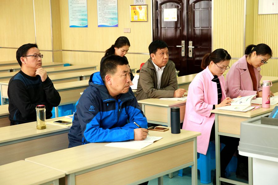 新聞名稱：網絡在線培訓
添加日期：2018-03-13 15:21:45
浏覽次數(shù)：2535