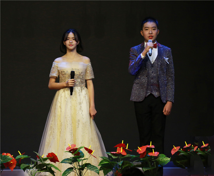 新聞名稱：校園明(míng)星主持人(rén)
添加日期：2020-11-20 08:55:42
浏覽次數(shù)：2089